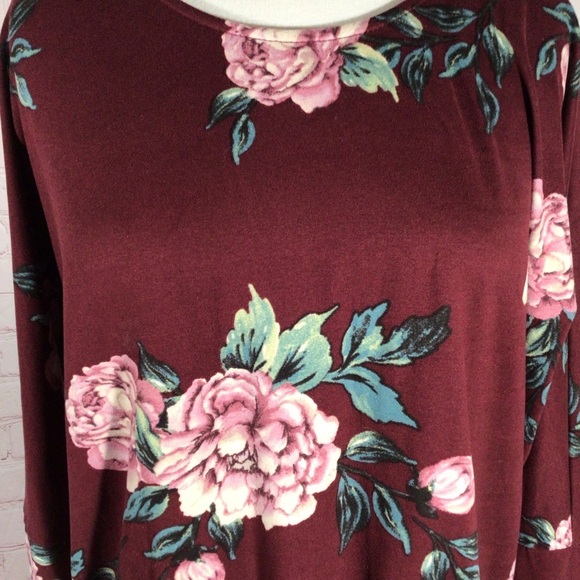 Iz Byer Floral Criss Cross Back Tie Front Long Sleeve Top - Size XS - Picture 2 of 9